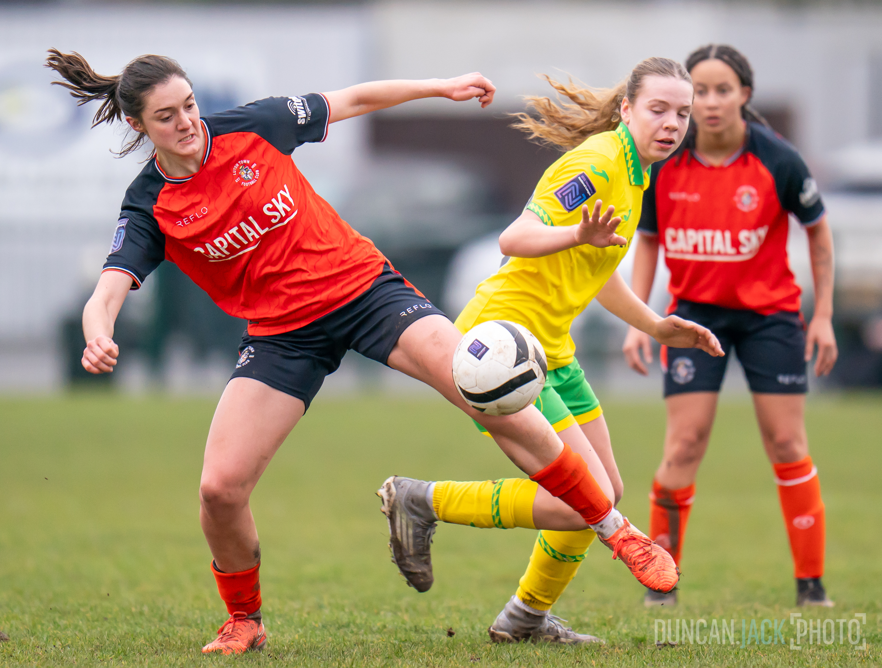 Ladies Norwich 04 Image