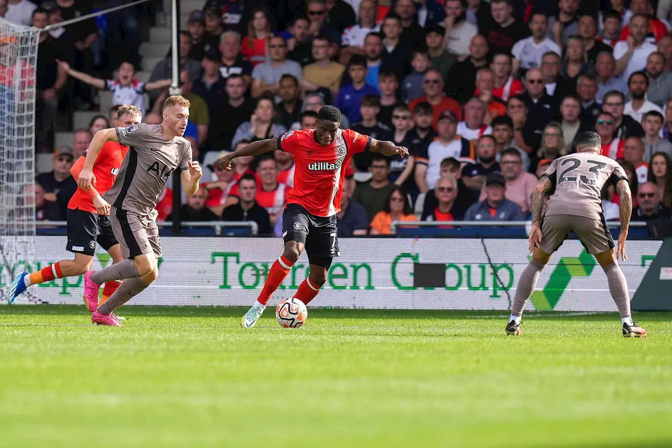 ltfc_luton_v_tottenham_07oct23_0040.jpg