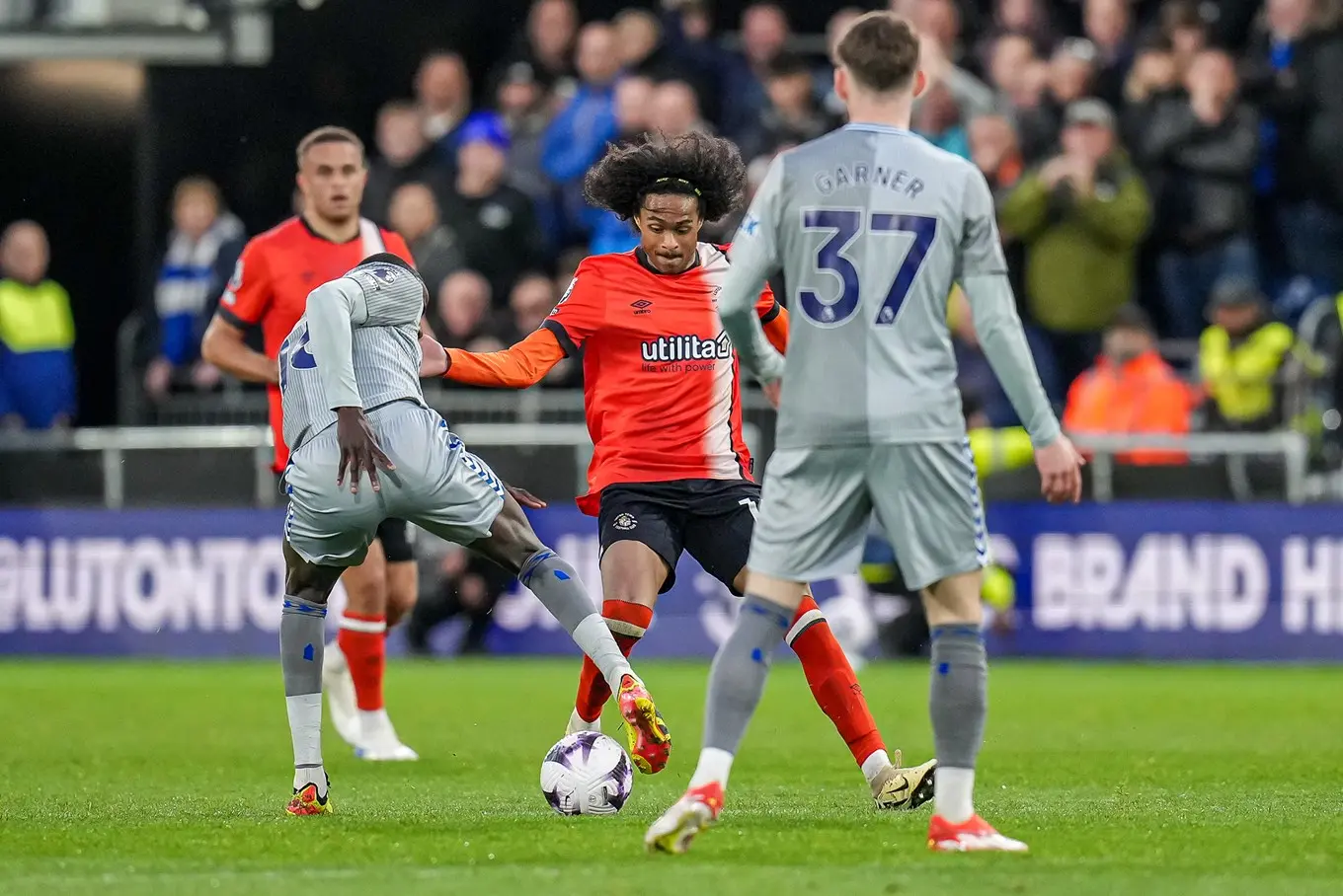 ltfc_luton_v_everton_03may24_031.jpg