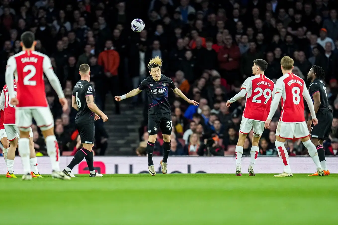 ltfc_arsenal_v_luton_03apr24_014.jpg