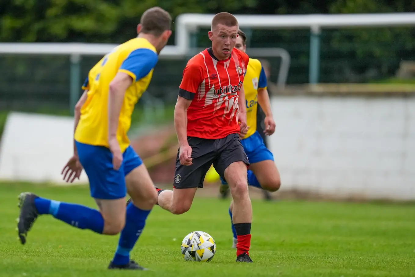 ampthill-town-fc-v-luton-town-u21s-2023-24-pre-season-friendly---dh300678.jpg