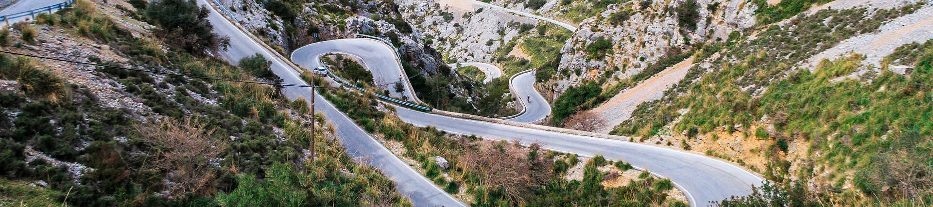 Sa Calobra in Mallorca mit Blick auf die Schlucht