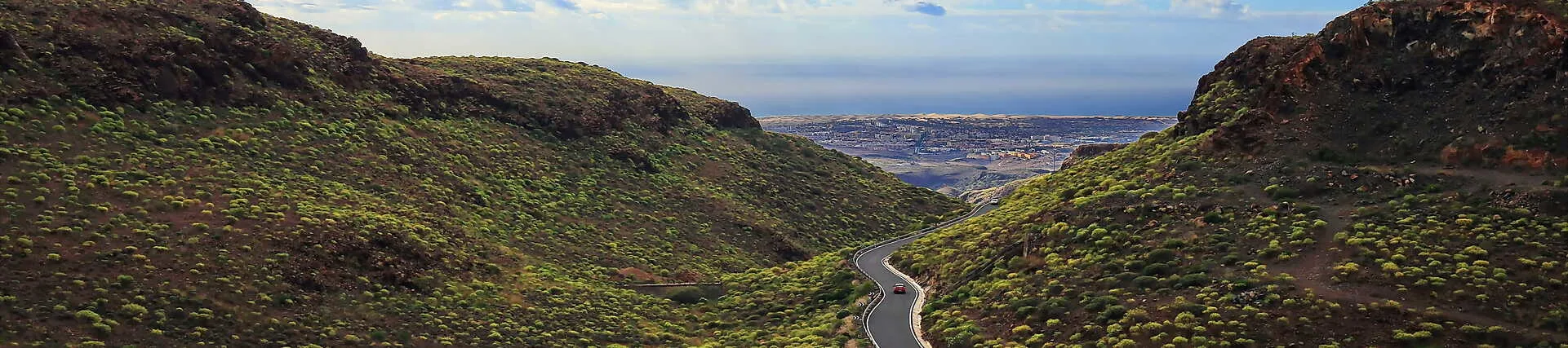 Blick von Degollada de las Yeguas: Fataga-Schlucht und Südküste Gran Canaria