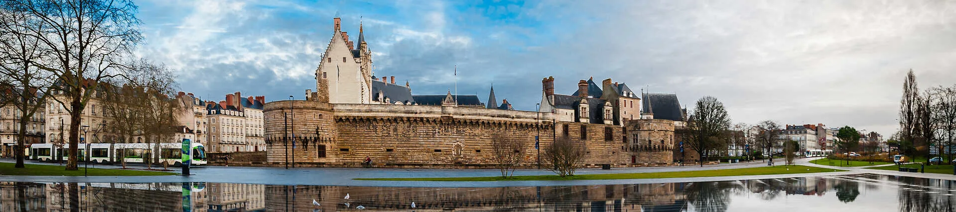 Château des ducs de Bretagne: Schloss mit Remparts und Innenhof.