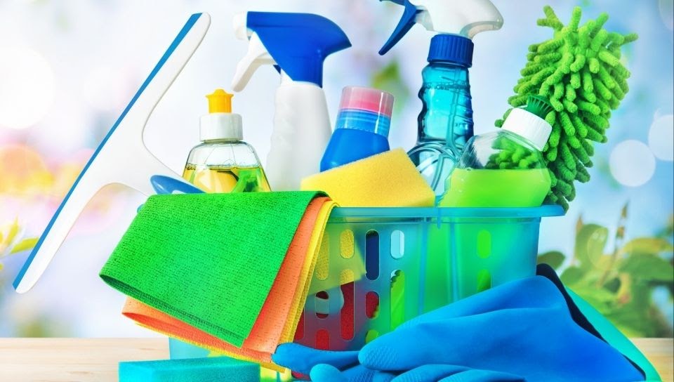 essential house cleaning supplies