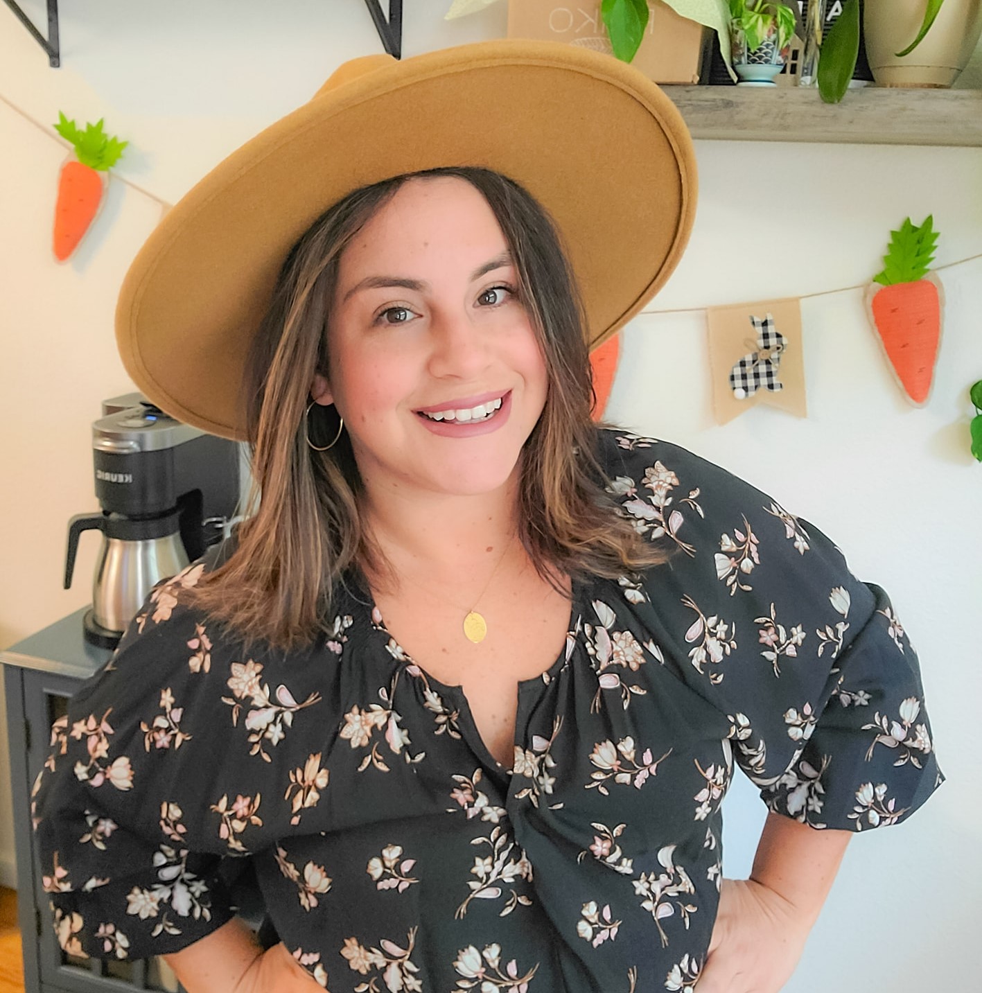 woman wearing a hat