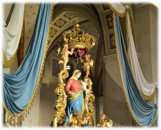madonna in chiesa