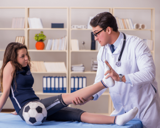 What does a sports medicine doctor do?
