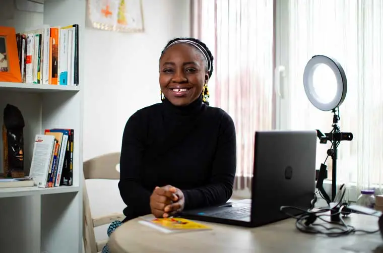 Entrepreneuse financée par l'Adie qui cherche à se faire connaître sur Internet