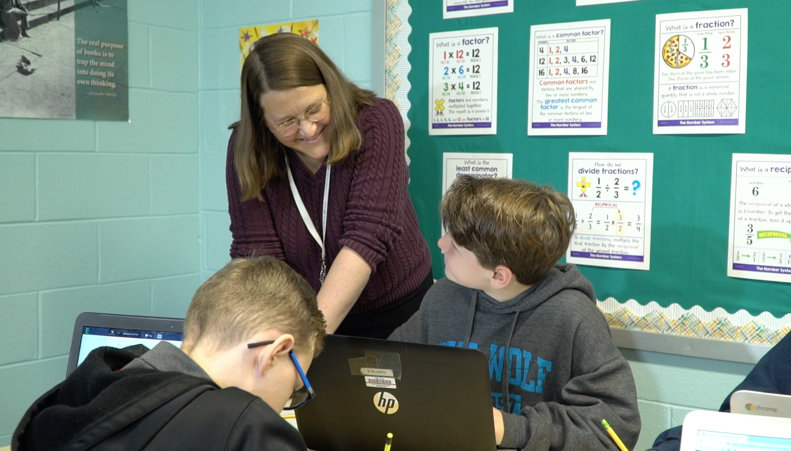 Betty Scola working with students on Edulastic at Waterford Township. (Source: Edulastic)