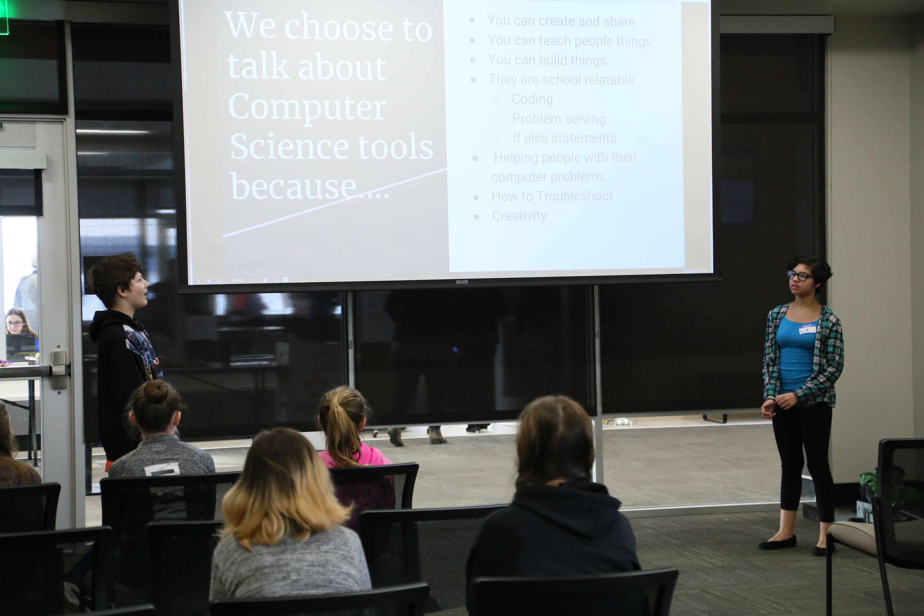 Student_Powered_Conference_Student_Presentation_EdSurge-1521059979.jpg