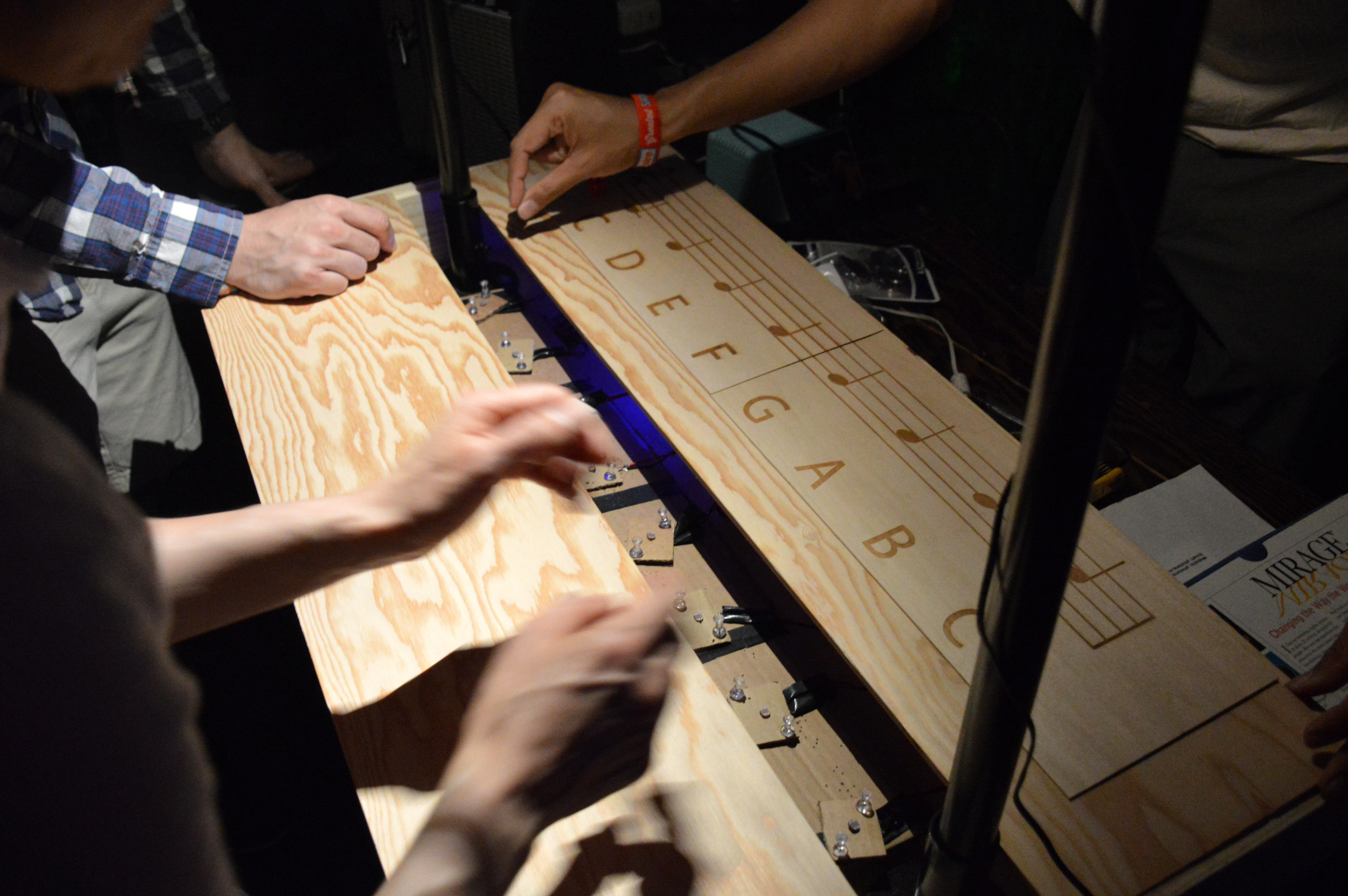 laserharp-1495479258.jpg