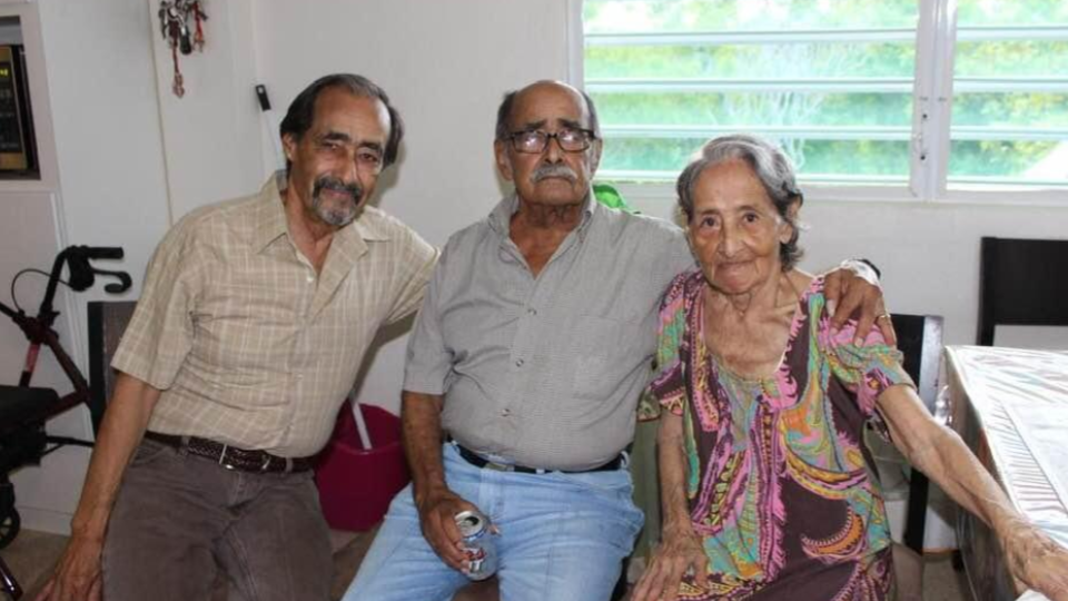 Pictured: Tio Edwin, Tio Yia and Titi Luz