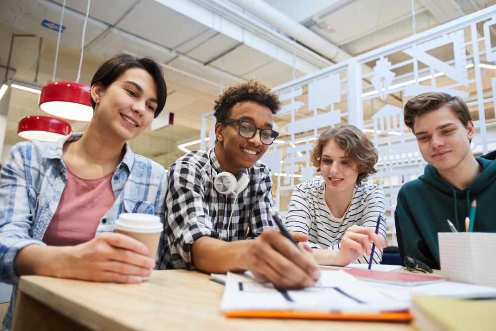 shutterstock_1363058180__3_-1746038318.jpg