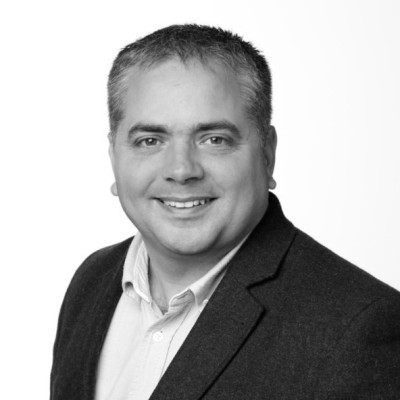Tom MacIldowie