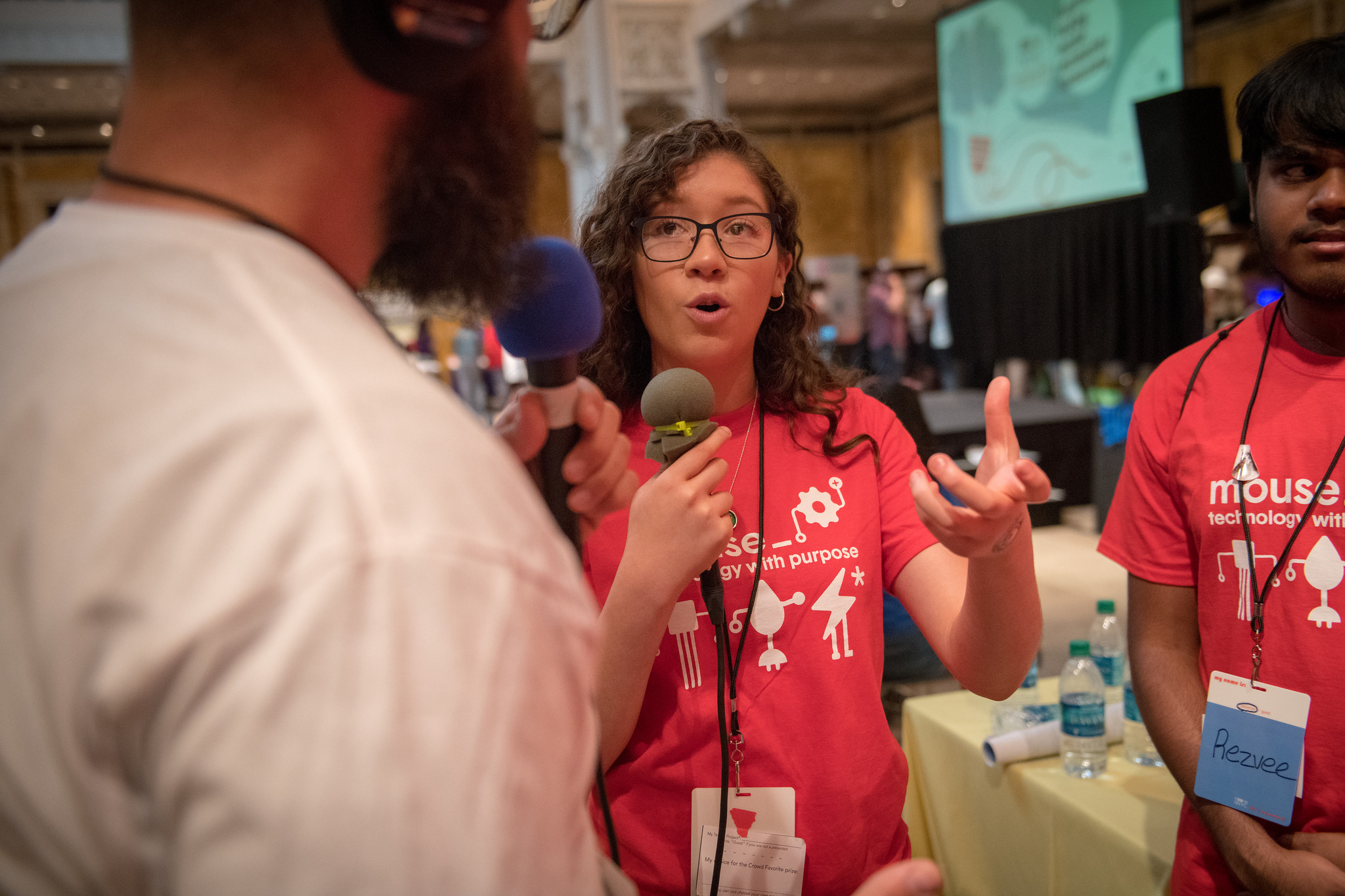 Me presenting at the 10th annual Emoti-Con. Photo Credit: Mouse Design League
