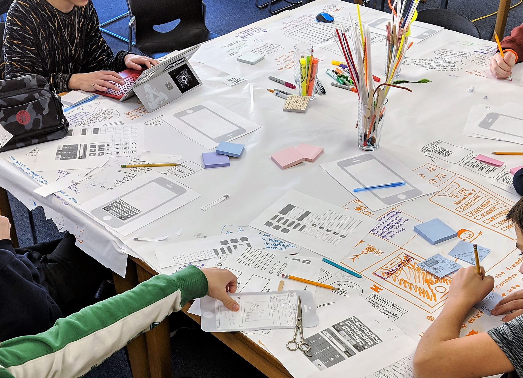 Students brainstormed their lists of problems and came up with solutions. (image: Jacquelyn Whiting)