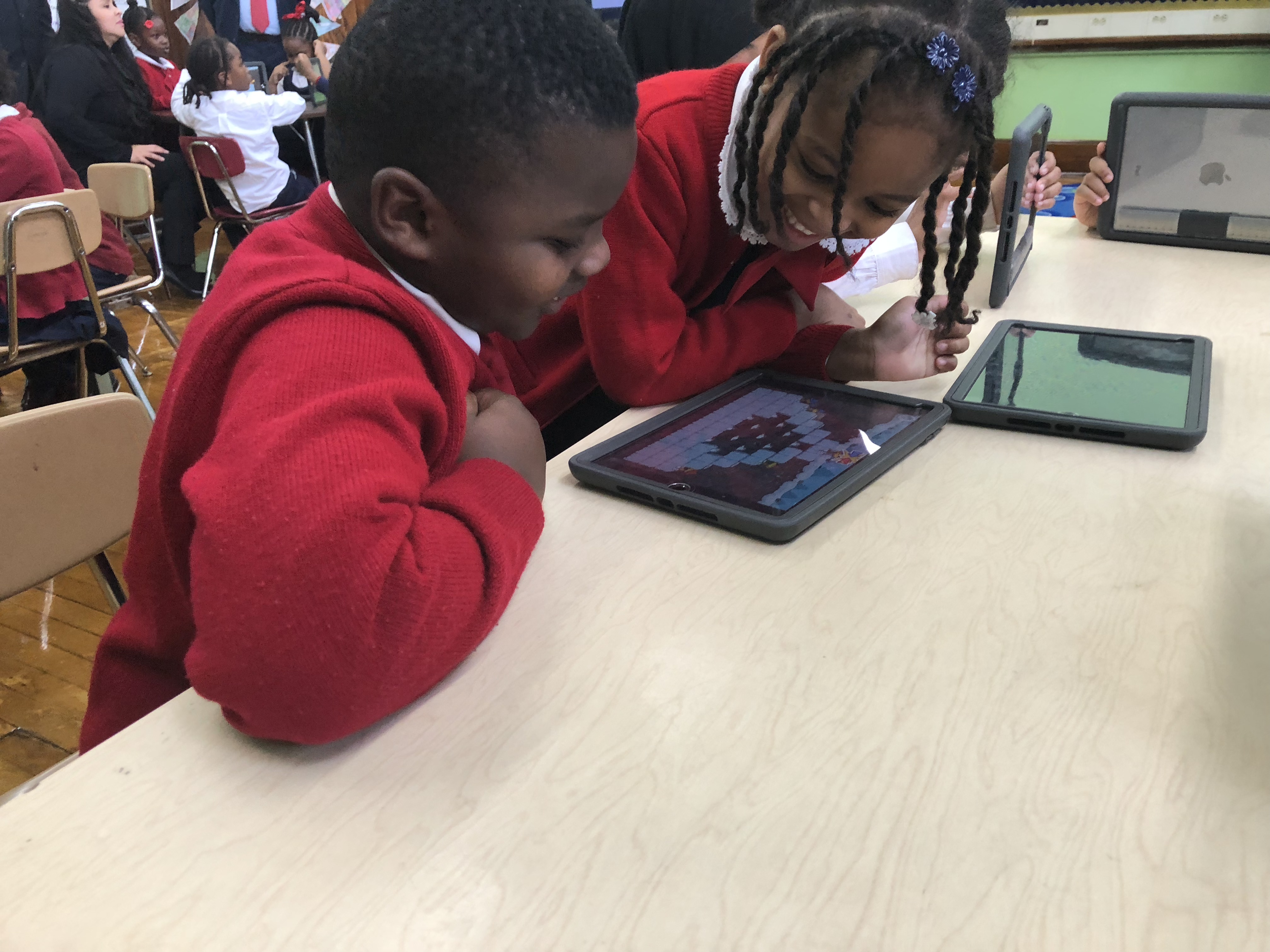 Hour of Code in Brooklyn elementary school, Photo Credit: Jenny Abamu