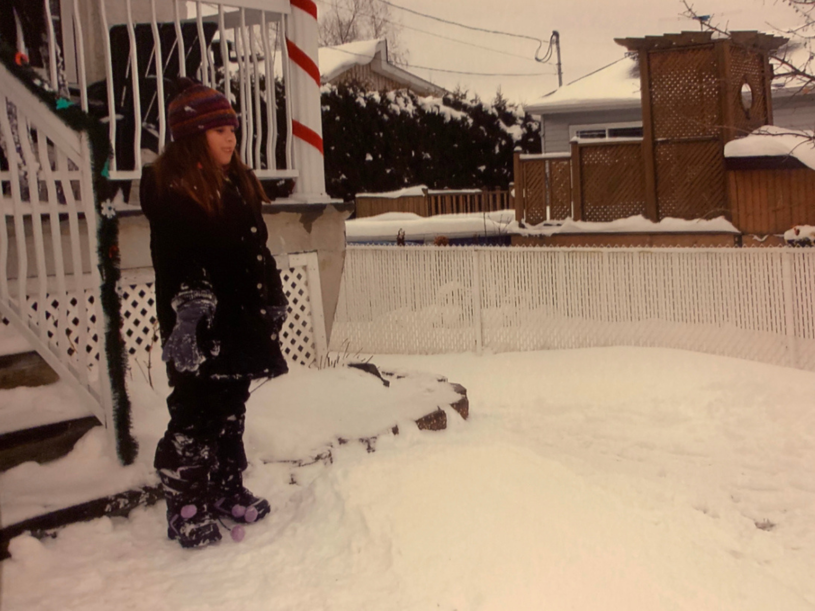 Viridiana Martinez sees snow for the first time after moving with her family from Mexico to Canada. (Photo courtesy of Martinez)