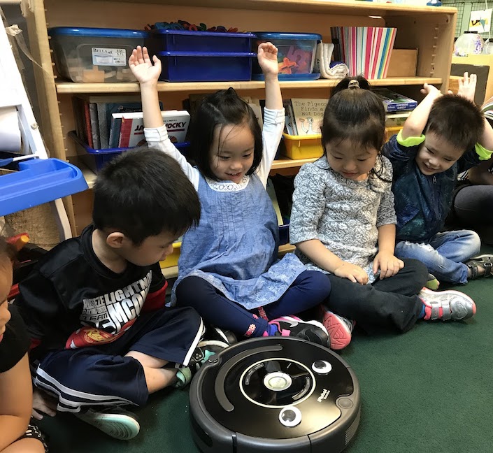 Andy Yung's preschoolers seeing the Roomba for the first time. Image Credit: Andy Yung