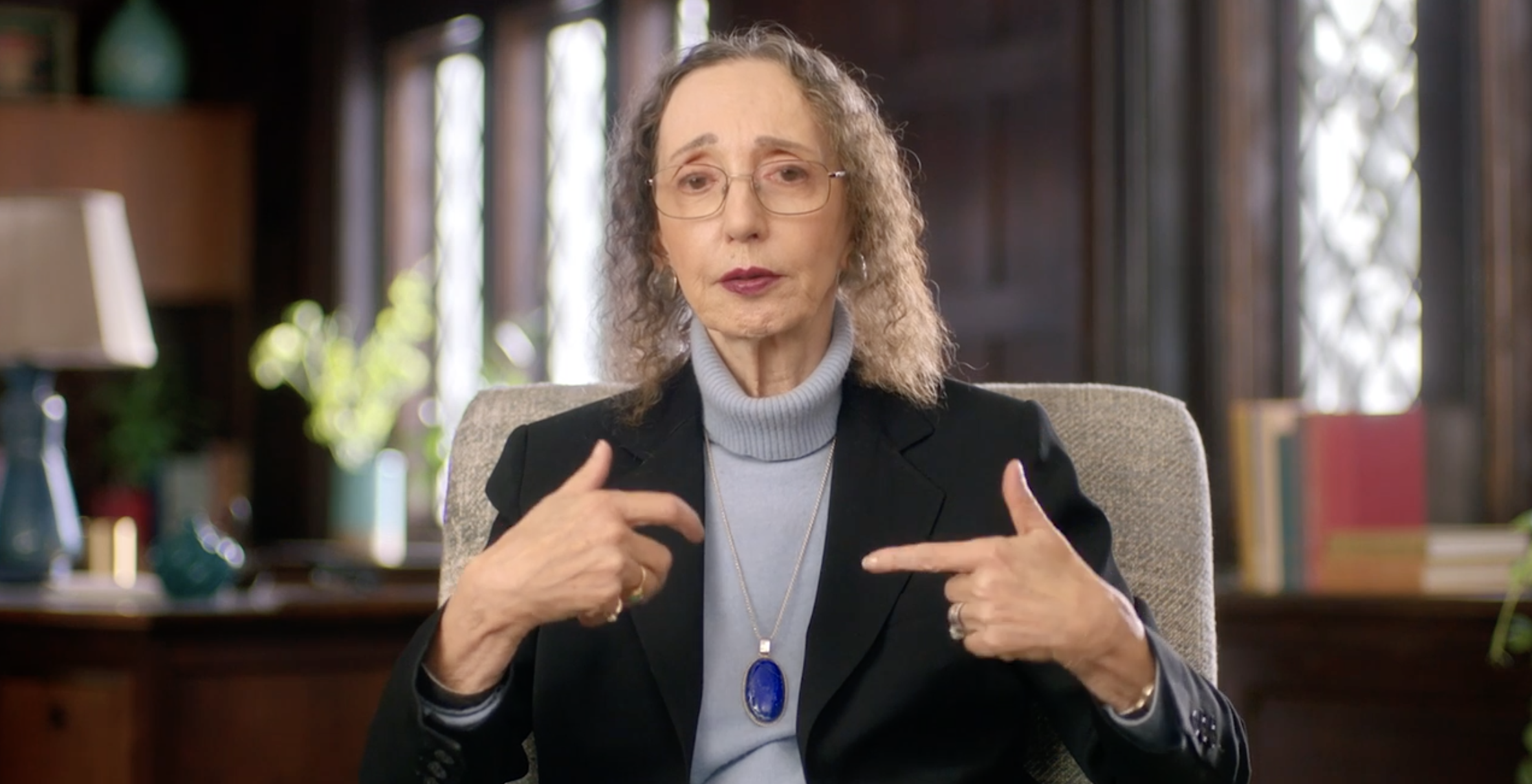 Joyce_Carol_Oates_teaching-1676417385.png