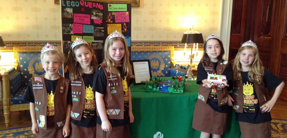 lego-queens-558-1401303090-1428753080-1428758798.jpg