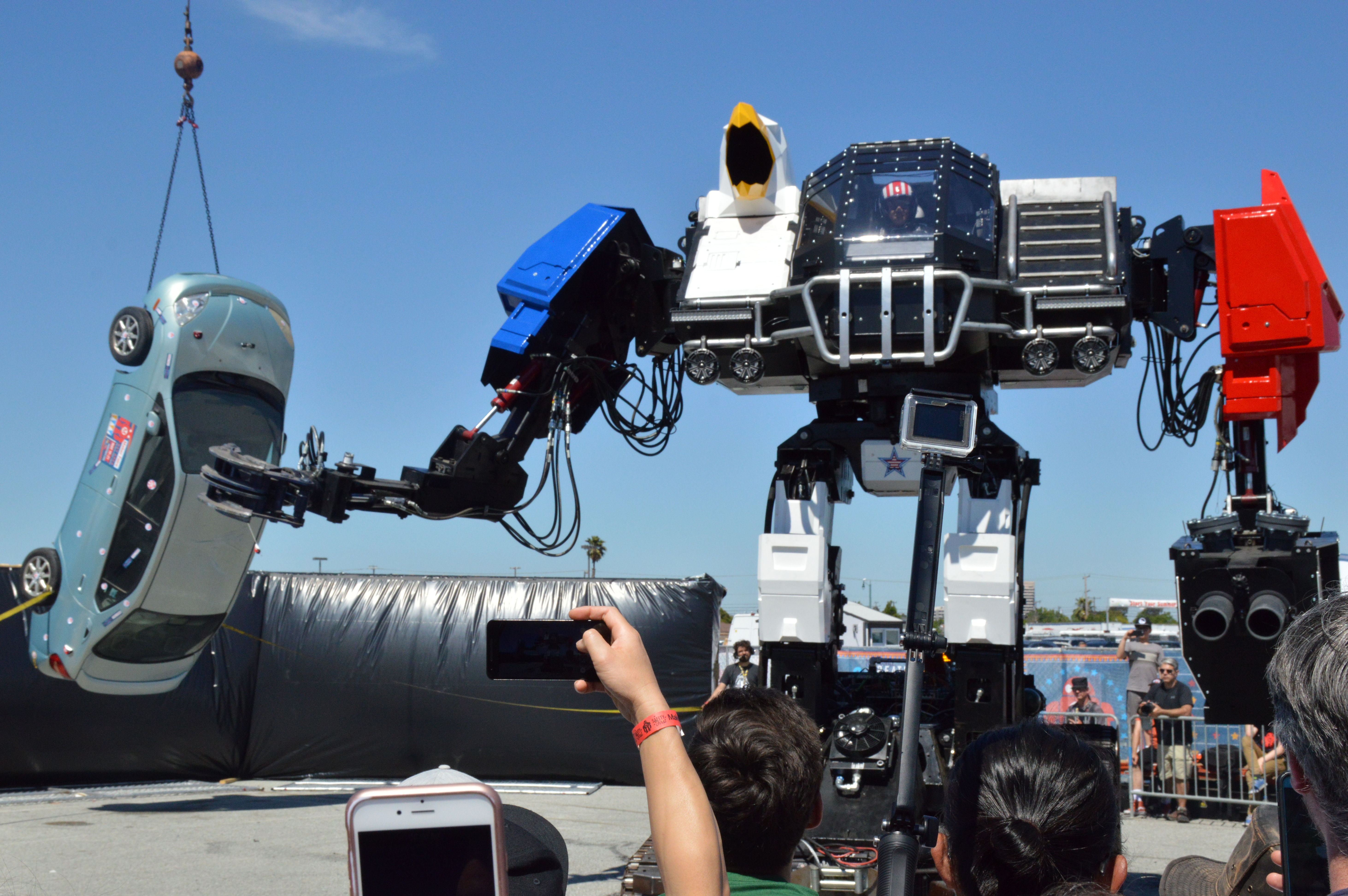 megabots-1495479222.jpg