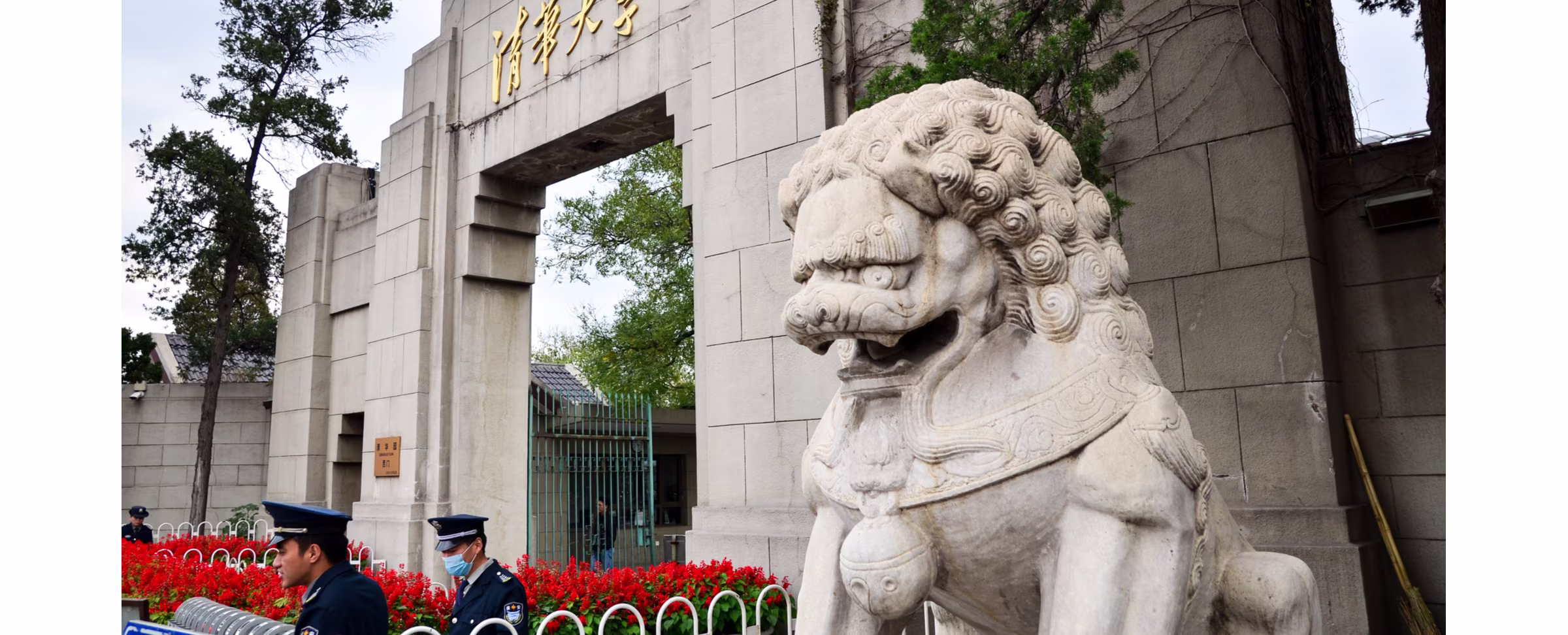 In China, Online Degrees on Hold, Even as MOOCs Rise
