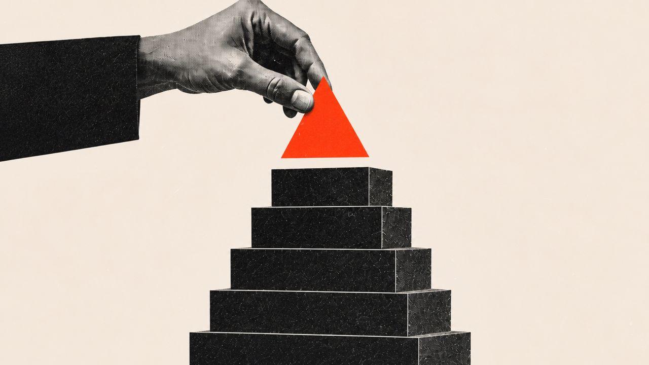 Cover image for The Art of Intelligence