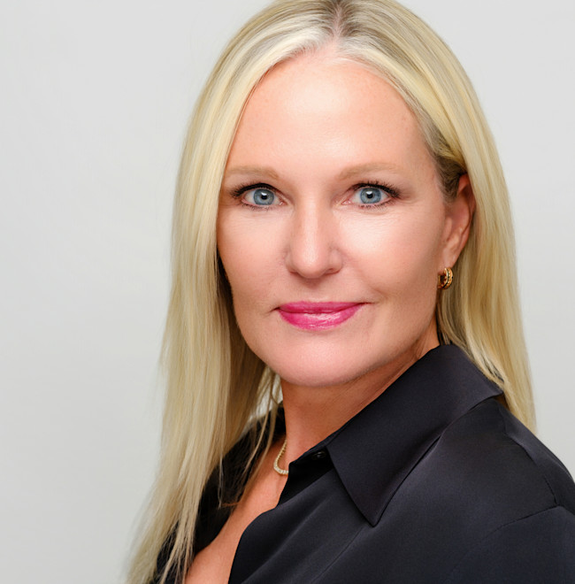 Kelly Goodman Headshot