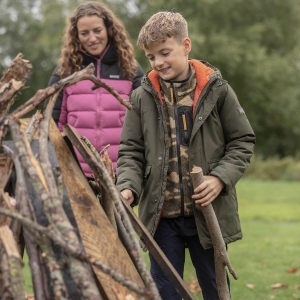 Jassen en mantels voor kinderen.