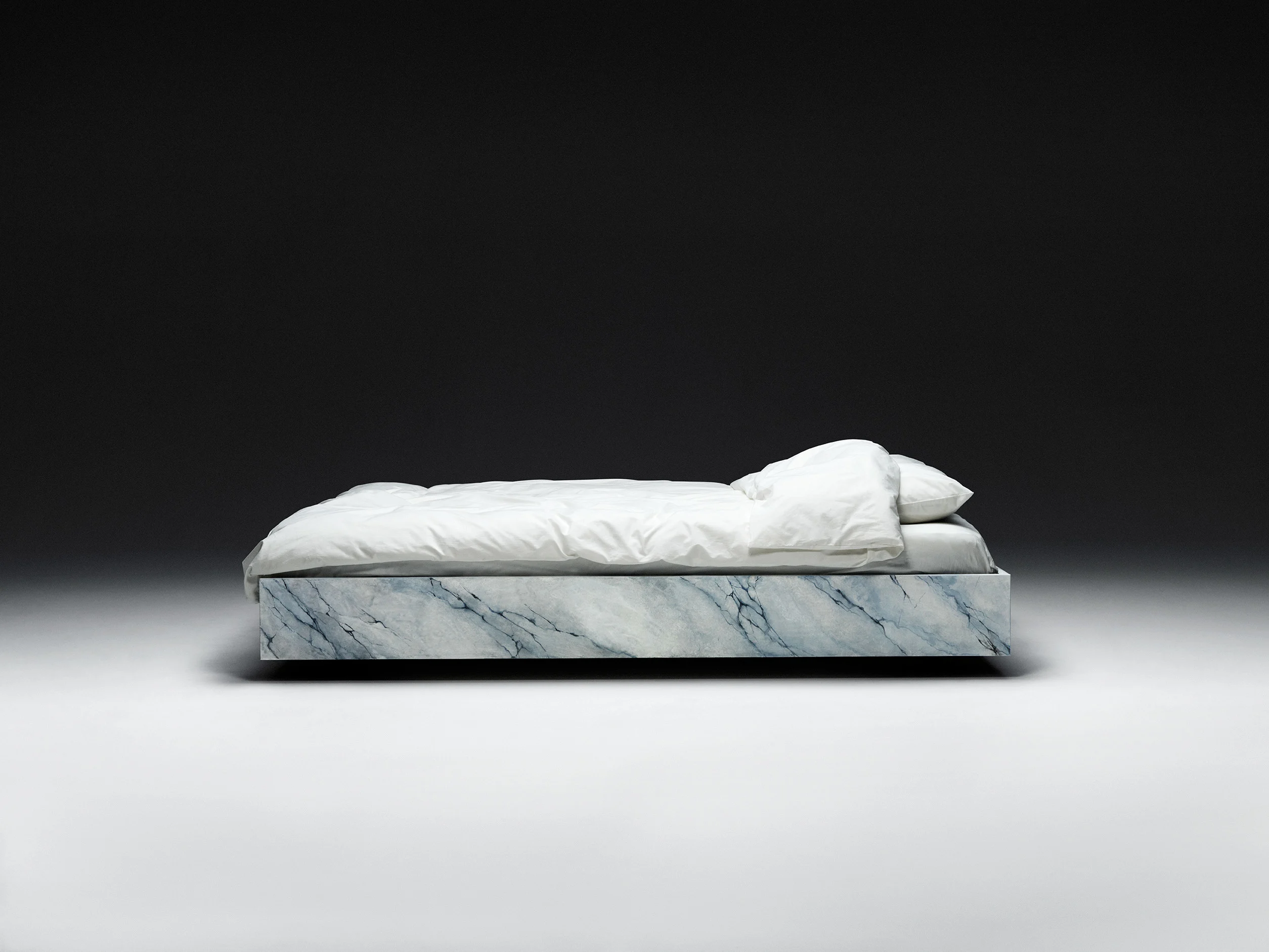 RAY Atelier X Axel Wannberg, Marbeled Bed