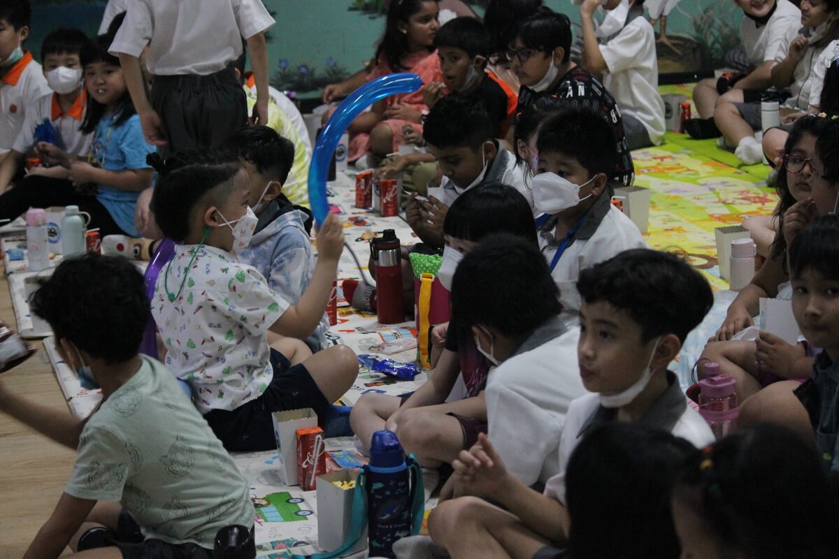 Movie Day by Stuco - 3