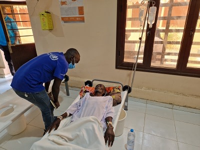 A cholera patient on treatment at Gedaref teaching hospital. Photo: OCHA/Alimbek Tashtankulov.