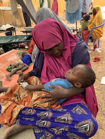 An AWD/cholera patient recovering after treatment at Belet Weyne regional hospital. Photo: OCHA/ Ayub