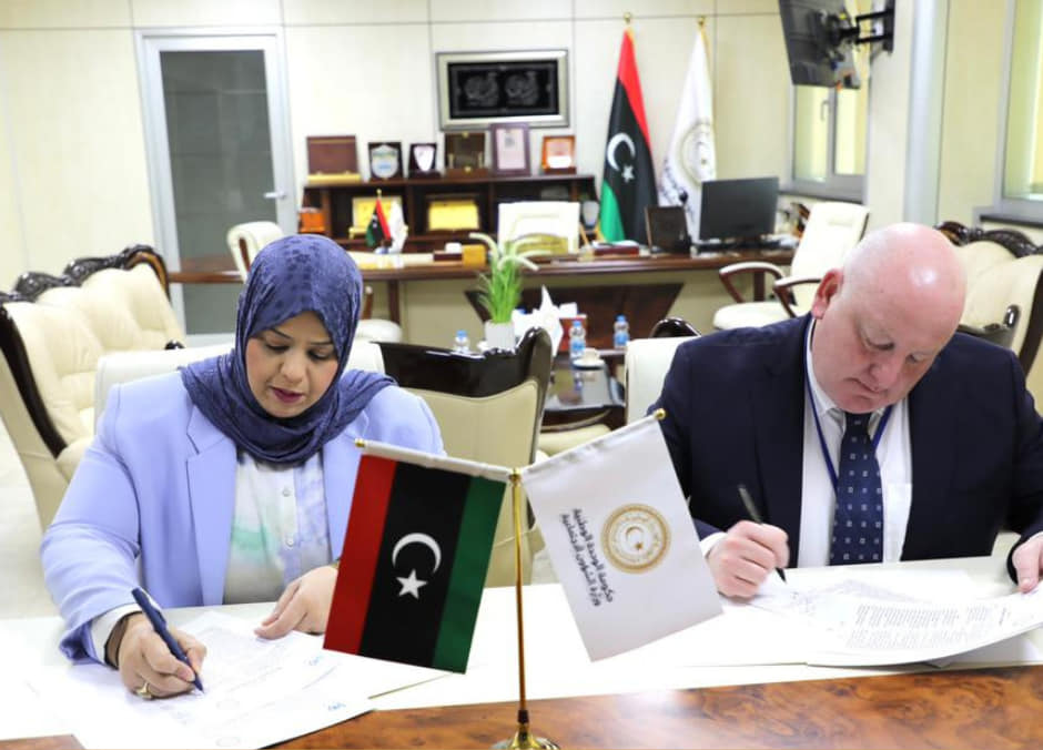OCHA and MoSA signing an MoU to support capacities related to emergency response (Ministry of Social Affairs)