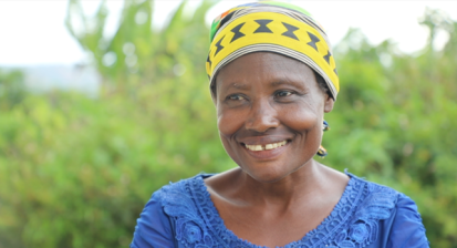 Madame Mukeshimana, bénéficiaire du projet dans la Commune de Bukemba, province de Rutana. © Irenee Nduwayezu 