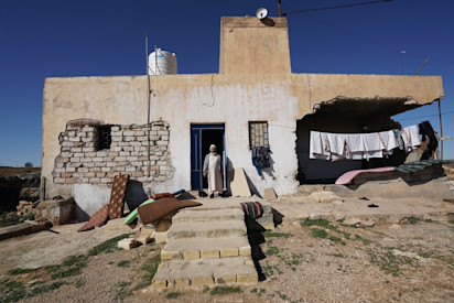 Ongoing conflict has damaged or destroyed people's homes, causing further displacement (OCHA/Giles Clarke)