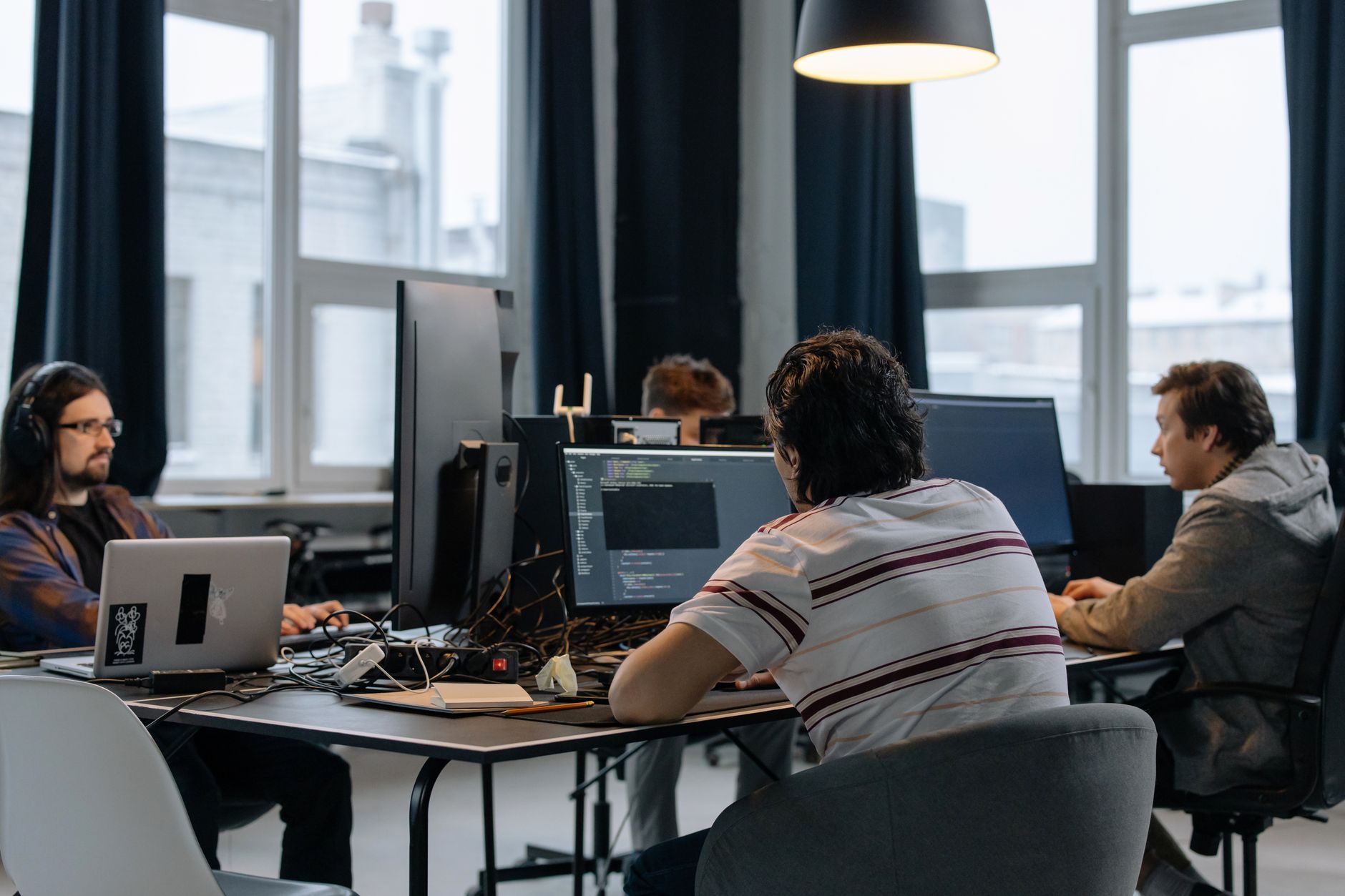 Secure Development Without Slowing Delivery insight thumbnail