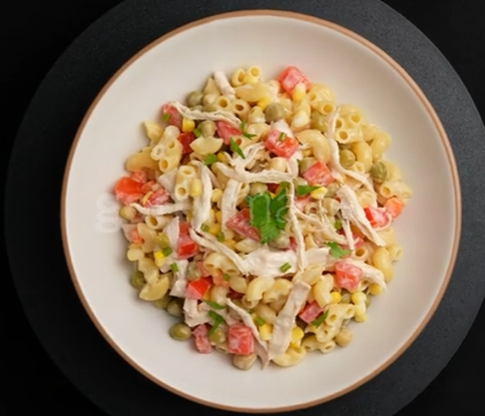 Ensalada de Coditos con pollo