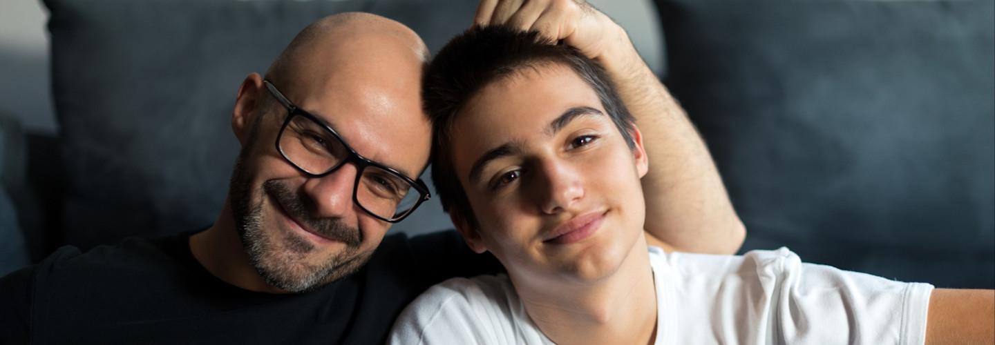 El desafío de comunicarse y guiar al hijo adolescente, tips para lograrlo