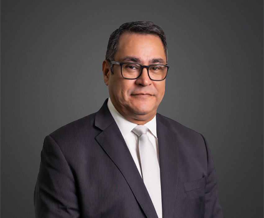 Panama ‑ Local Leadership ‑ Eduardo Vega ‑ Individual Insurance Assistant Manager