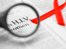 Se ha encontrado que los pacientes infectados con el bacilo tuberculoso tienen un riesgo a lo largo de la vida de enfermar de tuberculosis en un 10%. No obstante, esta posibilidad es mucho mayor para aquellas personas cuyo sistema inmune está debilitado, como los que viven con VIH, desnutrición o diabetes.