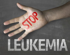 La incidencia de la leucemia en Estados Unidos ha aumentado algo cada año desde 1975, mientras que los índices de mortalidad han disminuido desde 1991. Según el tipo, los tratamientos pueden comprender: quimioterapia, terapia dirigida, terapia biológica, radioterapia, cirugía, infusión de linfocitos de un donante, y quimioterapia con trasplante de células madre.