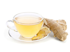 Así como el té de jengibre es efectivo para el dolor de garganta, también lo es para el tratamiento de algunos síntomas de la resaca. Según investigaciones puede reducir desde náuseas hasta mareos.