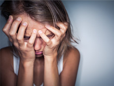 La marihuana es una mezcla de flores secas y trituradas de la planta de cannabis. Es cierto que su consumo con fines recreativos está permitido en varios países pero, si se usa indiscriminadamente, tiene serios efectos negativos en la salud, más aún cuando se empieza a consumir durante la adolescencia. 