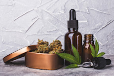 It is worth noting that cannabidiol can affect the activity of many drugs and that mild side effects, such as liver and gastrointestinal problems, are common. For this reason, it is important to consult with a health professional before beginning to use it. 