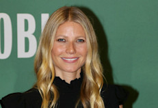"Clean sleeping" es el término que popularizó la actriz  Gwyneth Paltrow para referirse al concepto de respetar la cantidad de horas de sueño indicadas, la calidad y la rutina previa al descanso. "El sueño de una buena noche puede retrasar el proceso de envejecimiento y ayudar a mantener un peso saludable", señala la actriz.