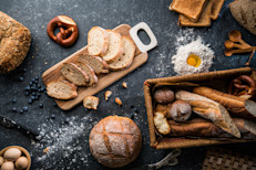 Ya sea en personas con enfermedad celíaca o que desean cambiar sus hábitos alimenticios, cumplir con una dieta libre de gluten no es una tarea sencilla. Para este tipo de situaciones la quinua es una gran opción, ya que puede aumentar el valor de antioxidantes y nutrientes en comparación a otras alternativas típicas como harina de arroz, papas, maíz o tapioca.