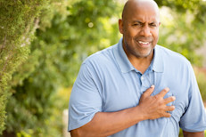 Los principales factores de riesgo cardiovascular son el tabaquismo, los niveles elevados de colesterol, la presión arterial alta, la inactividad física, la obesidad, la diabetes, la edad, el sexo y los factores hereditarios. Con el peso saludable, se reduce en forma agresiva el riesgo de padecerlas.